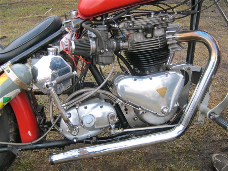 Triumph thunderbird racing billede 8