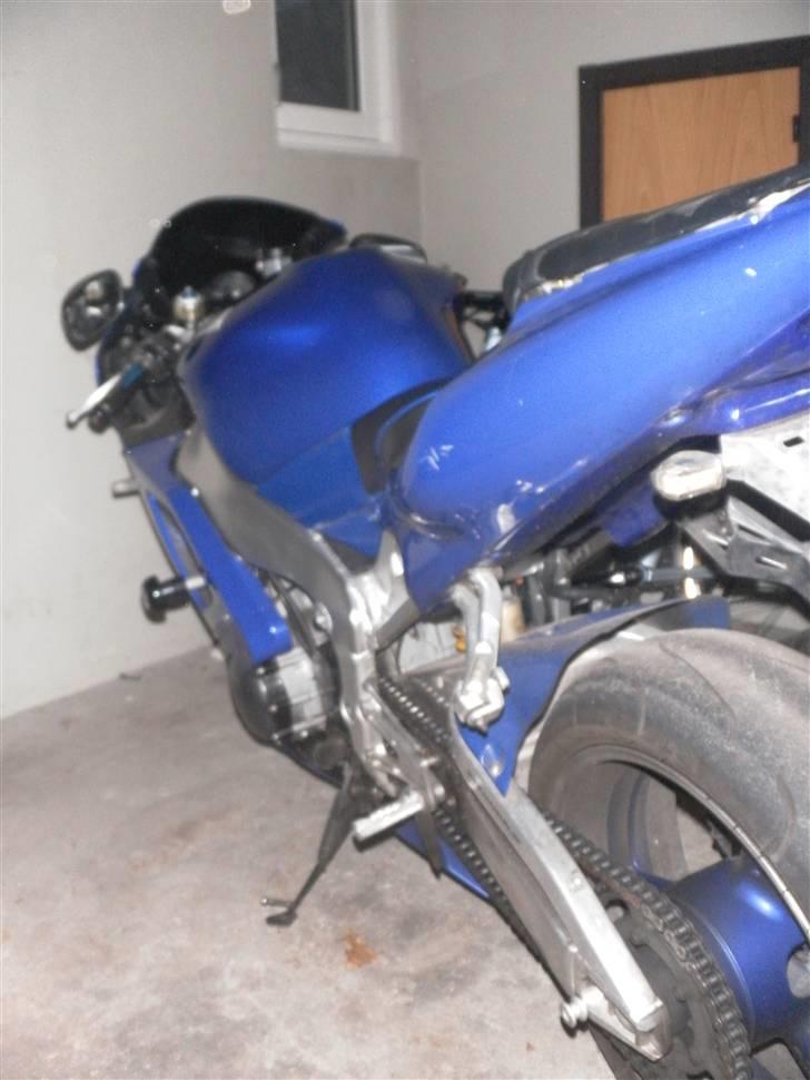 Yamaha R1 billede 2