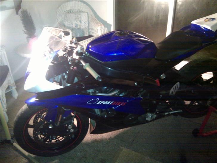 Yamaha YZF R6 billede 8