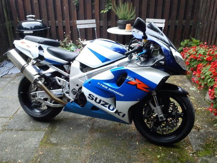 Suzuki TL1000R solgt  - Som den stod første gang jeg så den billede 9