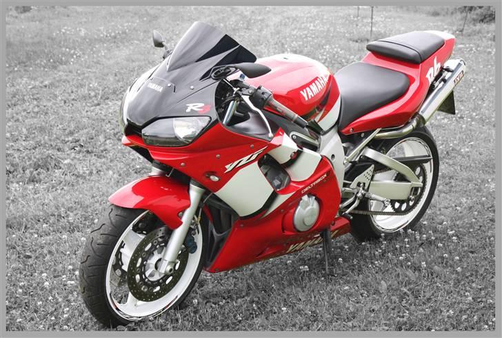 Yamaha YZF R6 billede 1