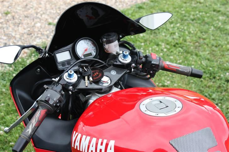 Yamaha YZF R6 billede 3