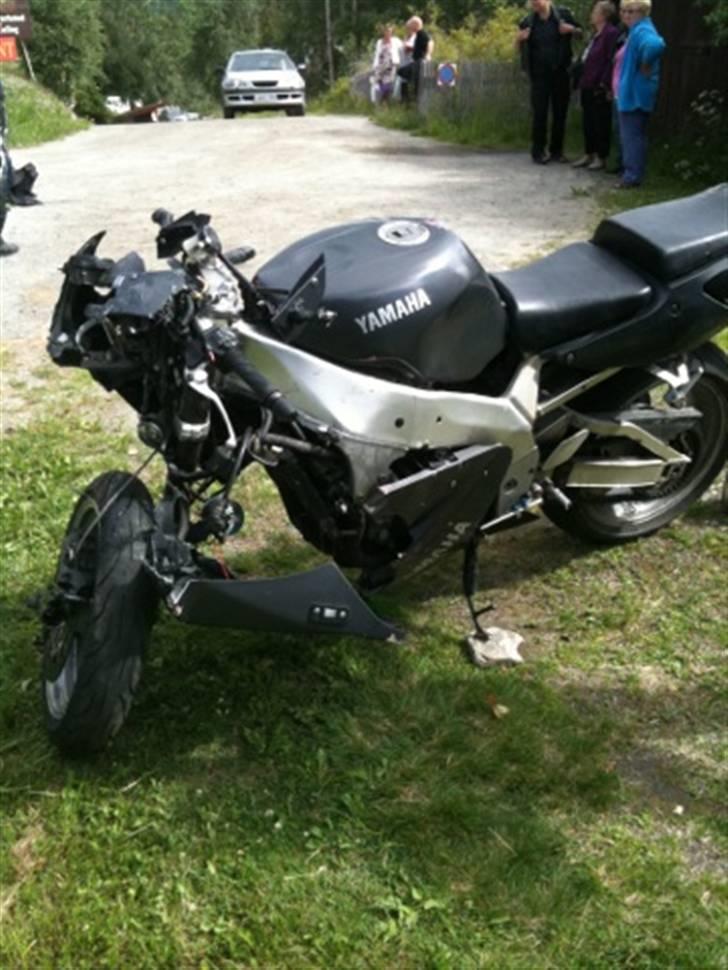 Yamaha YZF 750 R - Øv !! billede 13