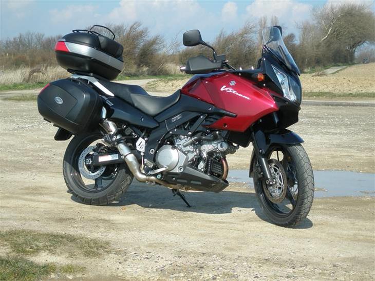 Suzuki DL 1000 V-Strom - 1 dag gammel og på Danmarks sydligste punkt, Gedser fyr billede 1