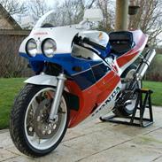 Honda VFR 750R RC30