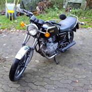 Yamaha xs 400   solgt 