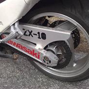 Kawasaki zx10