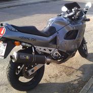 Suzuki GSX 750 F