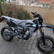 Husqvarna SM570R NOX (solgt)