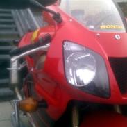 Honda VTR SP-1