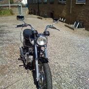 Triumph Bonneville V
