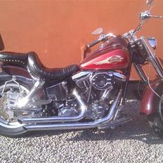Harley Davidson FLH "Solgt"