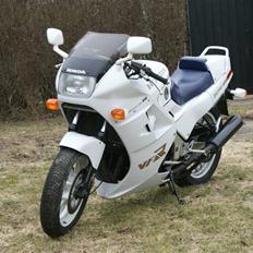 Honda VFR 750 F