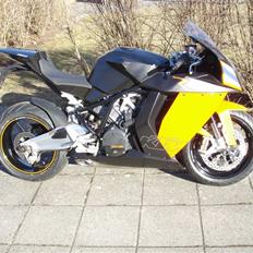 KTM RC 8