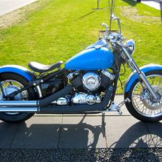 Yamaha XVS 650 Drag Star Bobber