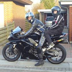 Kawasaki zx10r [solgt til forsikring ]