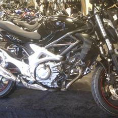 Suzuki SFV 650 Gladius K9