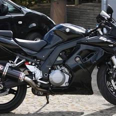 Suzuki SV 1000 S