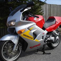 Honda VFR 800 RC 46-1