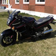 Kawasaki GPX 750R