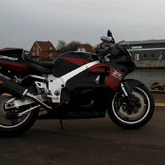 Suzuki Gsxr 750 SRAD