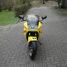 Honda VFR 750 F