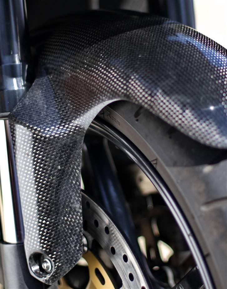 Aprilia RSV 1000 Tuono billede 14