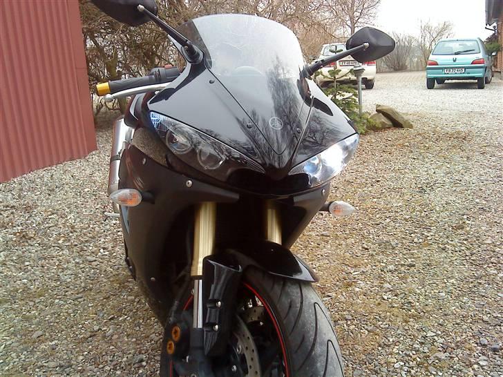 Yamaha YZF R6 billede 2