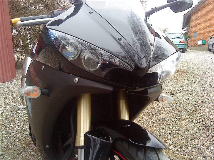 Yamaha YZF R6 billede 10