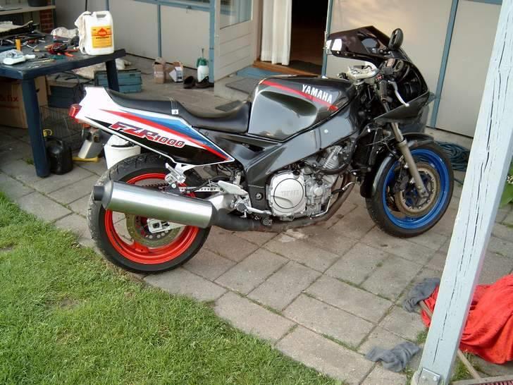 Yamaha FZR1000 SOLGT billede 1