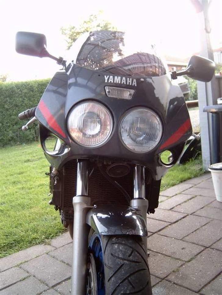 Yamaha FZR1000 SOLGT billede 3