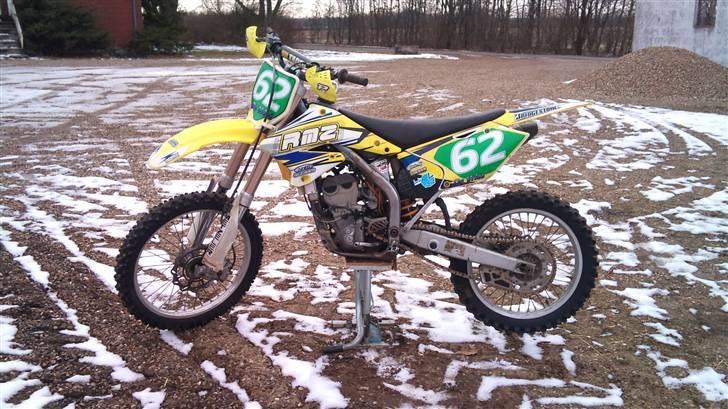 Suzuki RMZ 250 billede 1