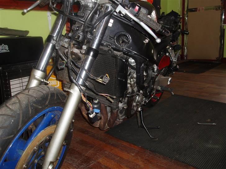 Yamaha FZR1000 SOLGT billede 8