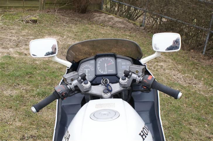 Honda VFR 750 F billede 5