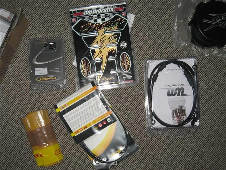 Suzuki Hayabusa GSX 1300 R SOLGT billede 9