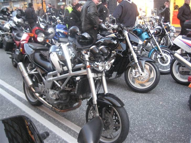 Hyosung gt  - åbning af bakken 2010 billede 5