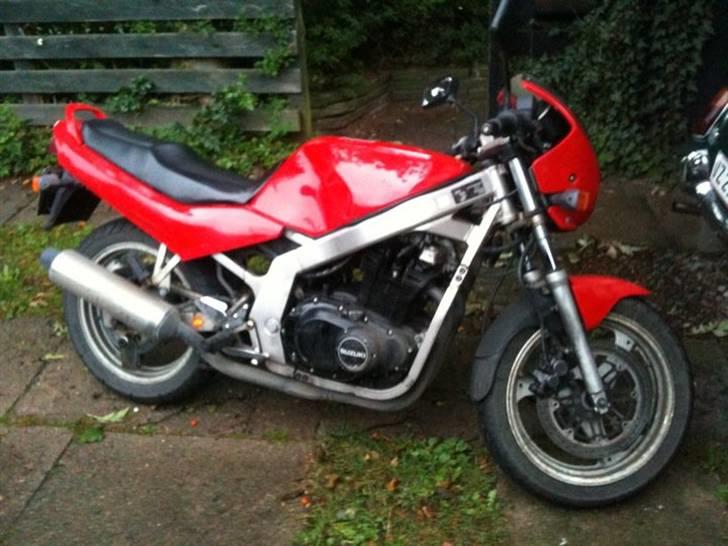 Suzuki GS500 - Fra den dag jeg hentede den - og før fælgene blev vasket..  billede 1