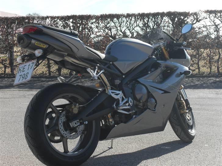 Triumph Daytona 675 (SOLGT) billede 11