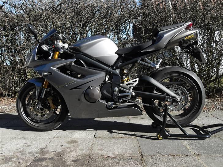 Triumph Daytona 675 (SOLGT) billede 15