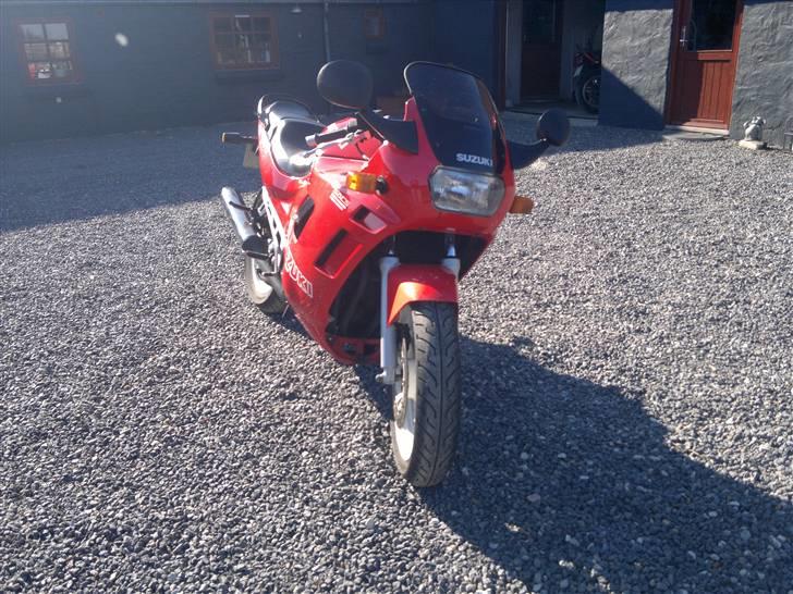 Suzuki gsx 600 f "Total skadet" billede 5