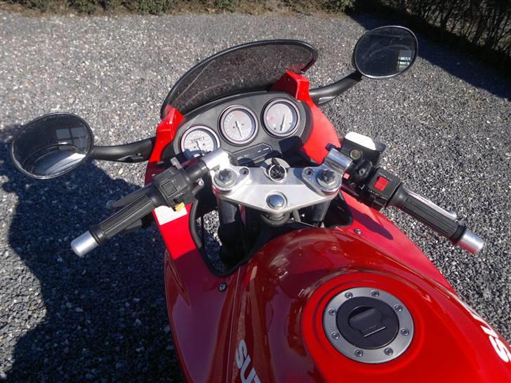 Suzuki gsx 600 f "Total skadet" billede 8