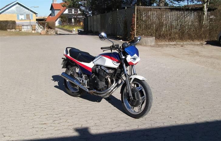 Honda CBX 550 F (Solgt) - Sådan ser den ud nu. Marts 2011 billede 1
