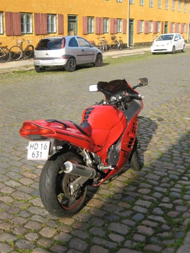 Suzuki RF 600 R billede 5