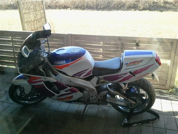 Yamaha YZF 750R (SOLGT) billede 6