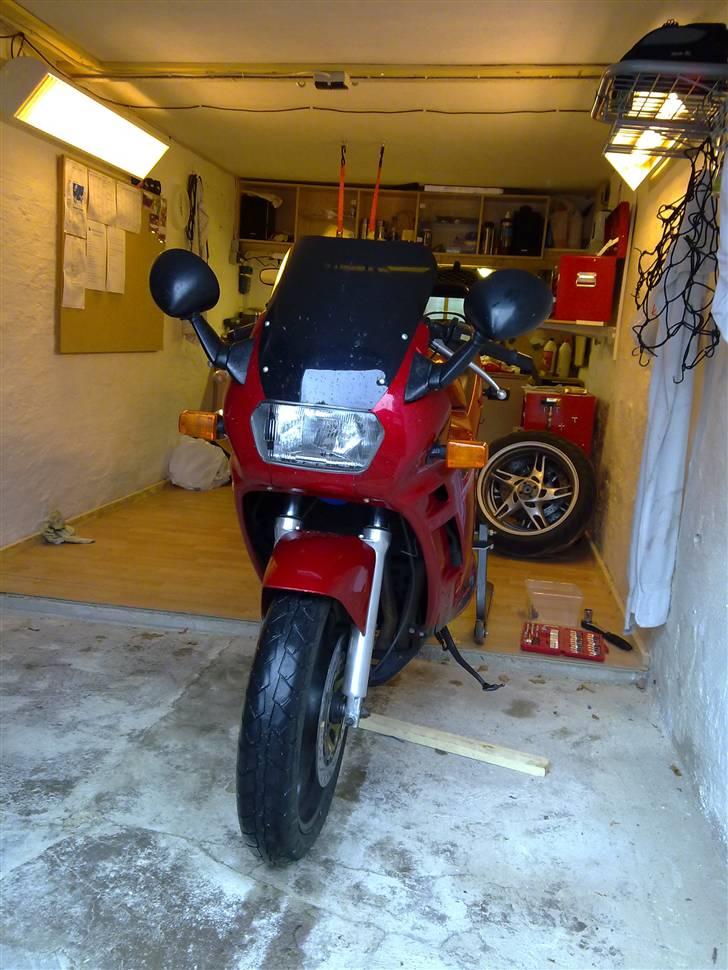 Suzuki GSXF 750 SOLGT billede 4
