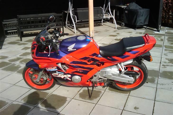 Honda cbr f2 billede 3