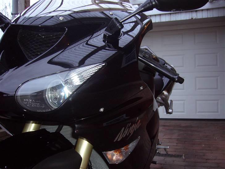 Kawasaki zx10r [solgt til forsikring ] billede 7