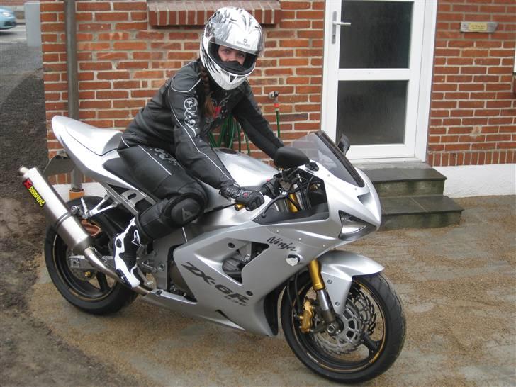Kawasaki ZX6R 636 -solgt- - Sæson 2011 billede 2
