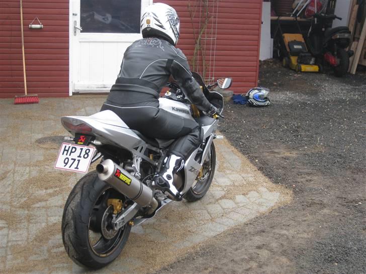 Kawasaki ZX6R 636 -solgt- billede 4