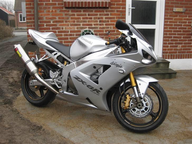 Kawasaki ZX6R 636 -solgt- billede 5